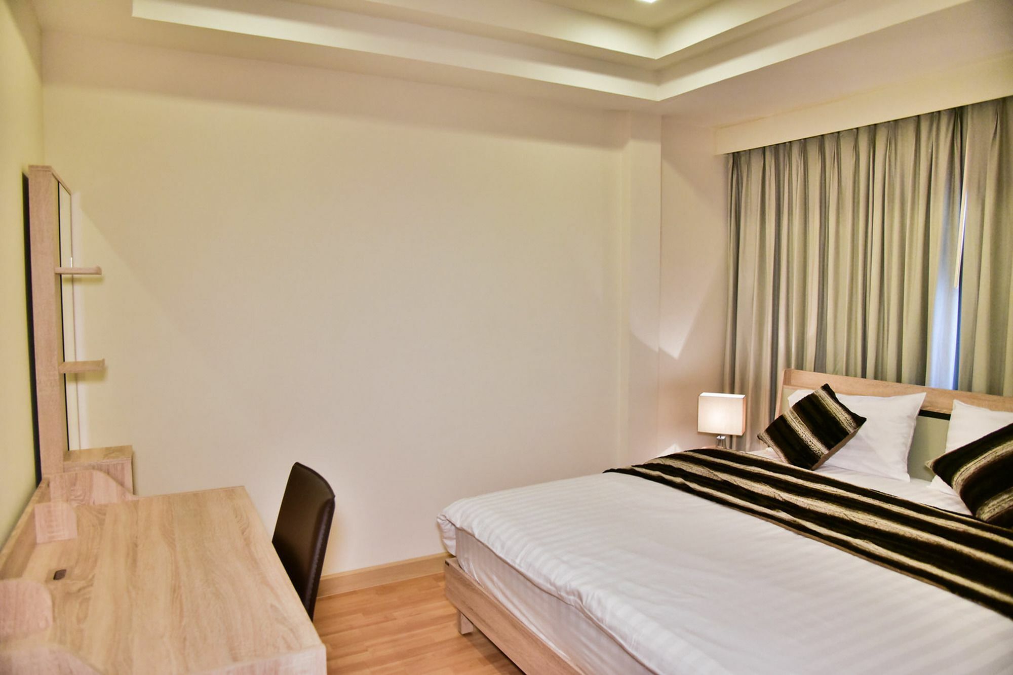 The Kaze 34 Hotel And Serviced Residence Bangkok Exterior photo
