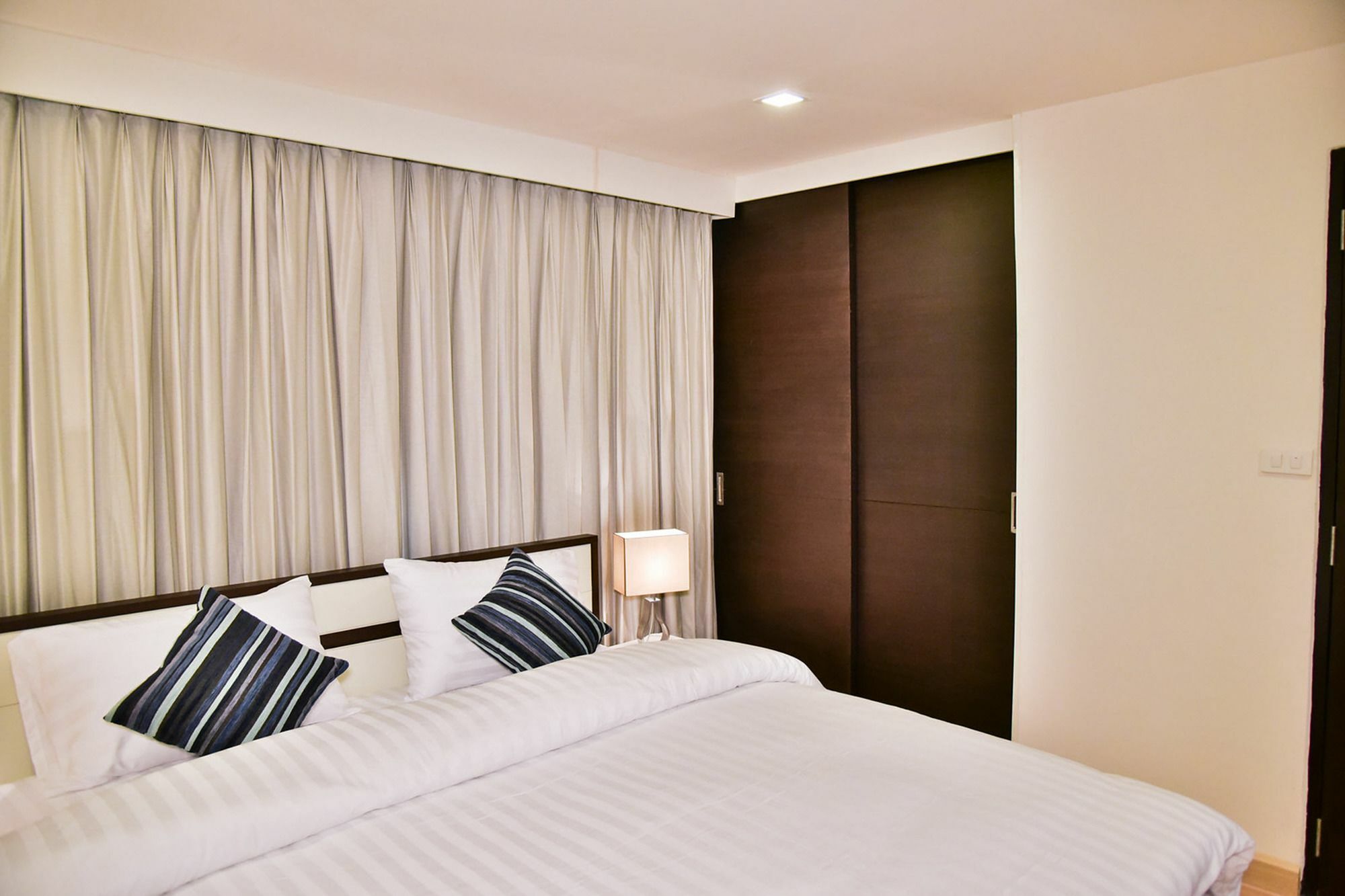 The Kaze 34 Hotel And Serviced Residence Bangkok Exterior photo