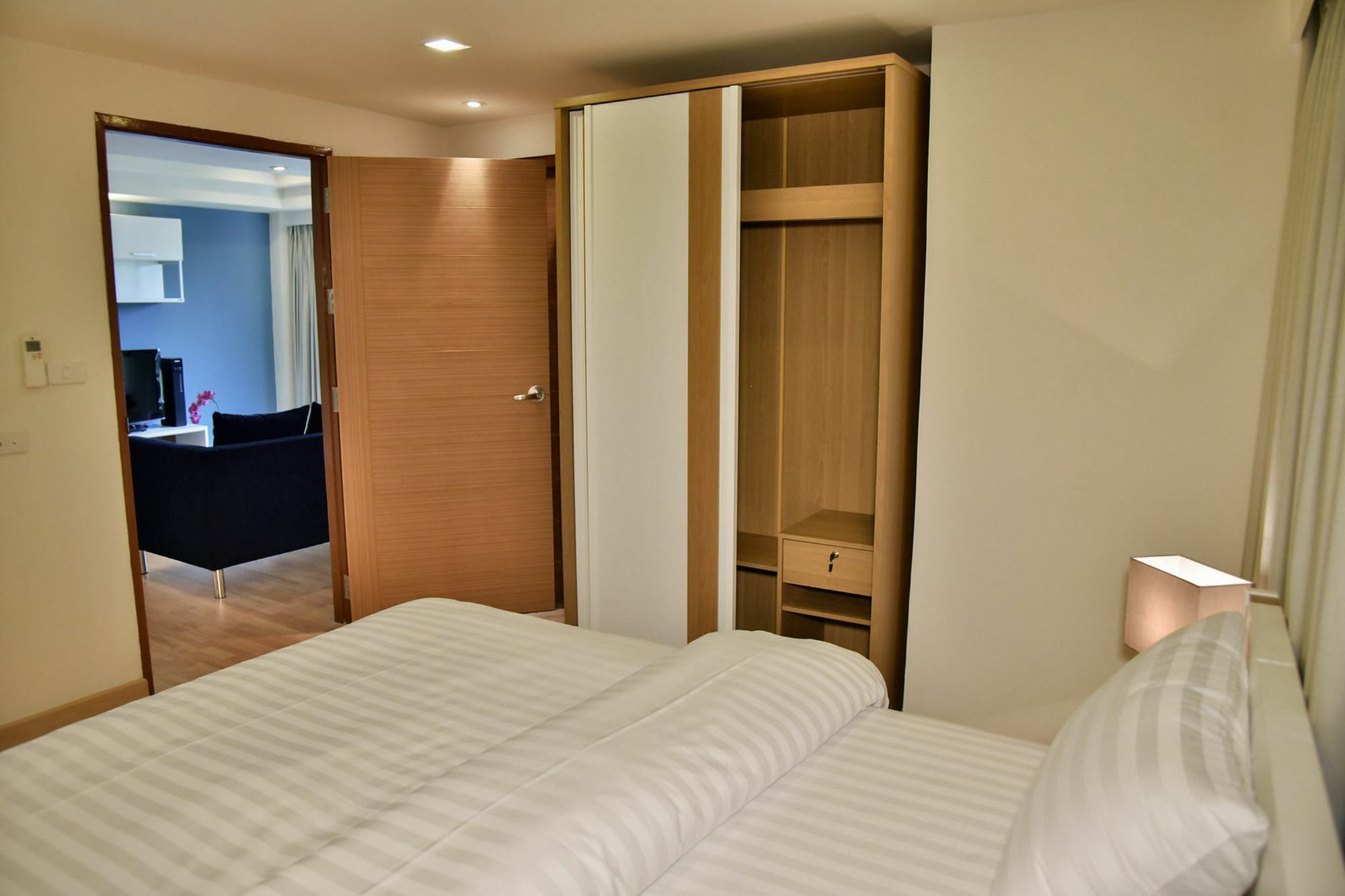 The Kaze 34 Hotel And Serviced Residence Bangkok Exterior photo
